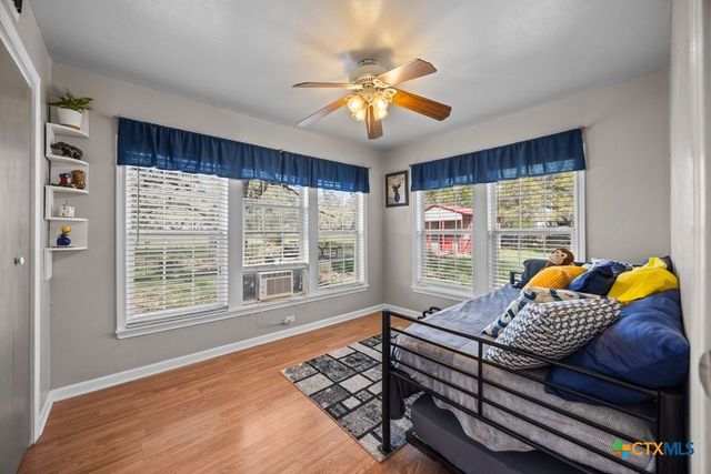 312 Gerald Drive, Blanco, TX 78606