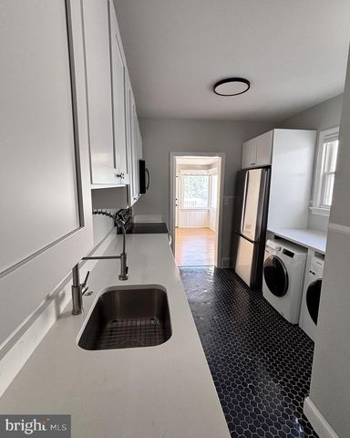 145 KINGS HWY E, Haddonfield, NJ 08033