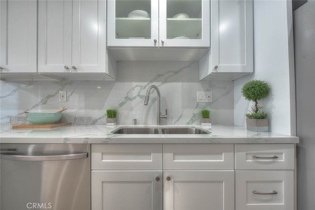 Image 19 of property listing at 209 S Chandler Avenue B, Monterey Park, CA 91754