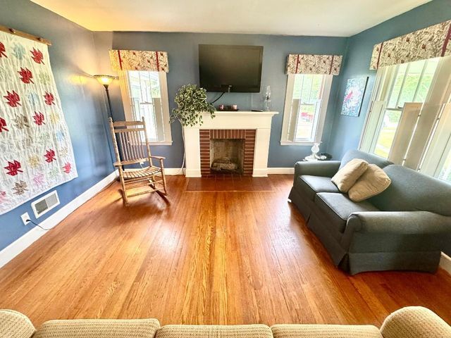 306 Sunset Drive, Williamstown, KY 41097