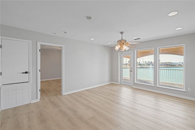 15229 Isabella Ct, Corpus Christi, TX 78418