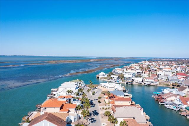 15229 Isabella Ct, Corpus Christi, TX 78418