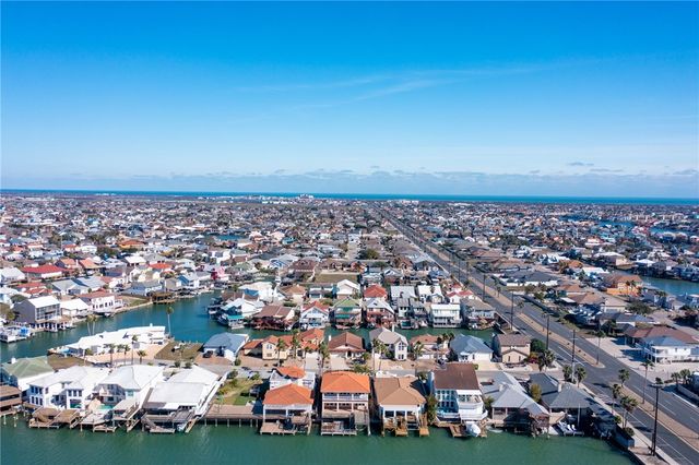 15229 Isabella Ct, Corpus Christi, TX 78418