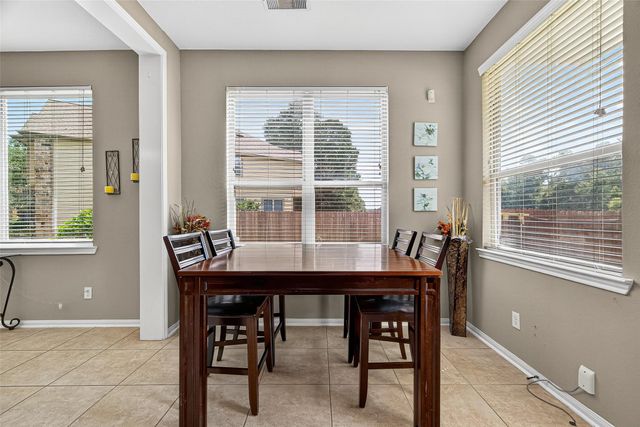 110 Cheswood Manor Drive, The Woodlands, TX 77382