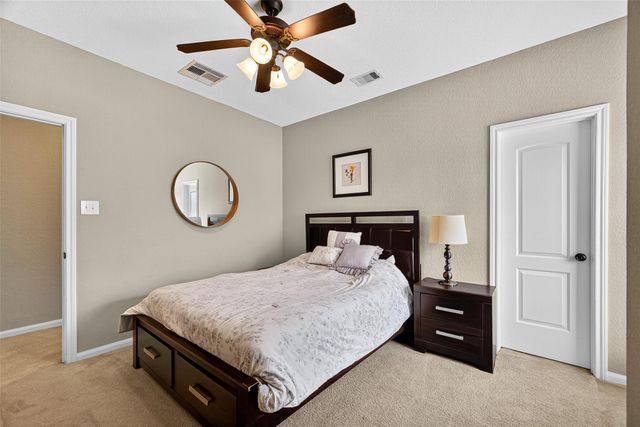 110 Cheswood Manor Drive, The Woodlands, TX 77382