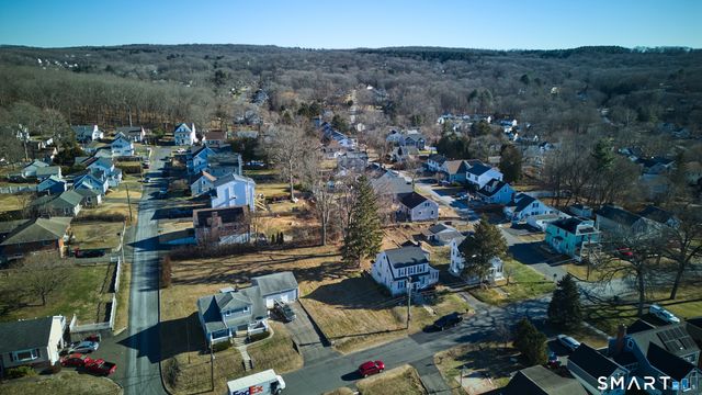 121 Johnson Street, Naugatuck, CT 06770