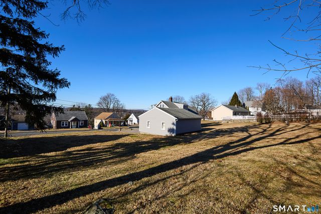 121 Johnson Street, Naugatuck, CT 06770