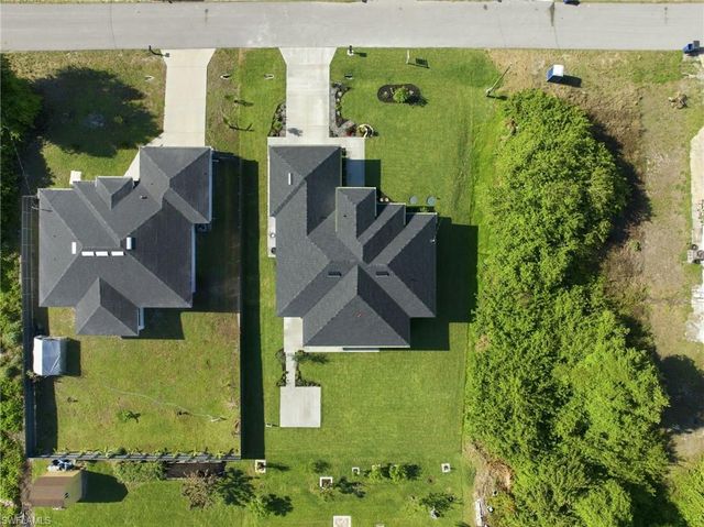 2912 45th ST SW, Lehigh Acres, FL 33976