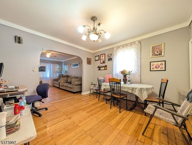 203 Lake St, Newark City, NJ 07104
