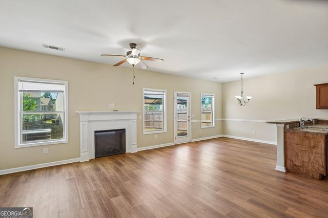 103 Highland Pointe Circle E, Dawsonville, GA 30534