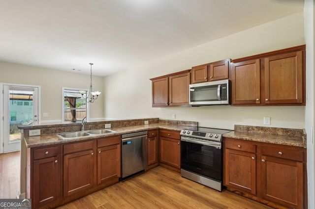 103 Highland Pointe Circle E, Dawsonville, GA 30534