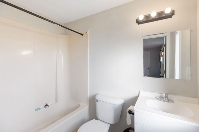 353 Helton Rd, Lewisburg, TN 37091