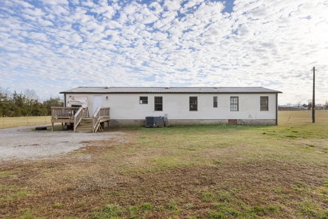 353 Helton Rd, Lewisburg, TN 37091