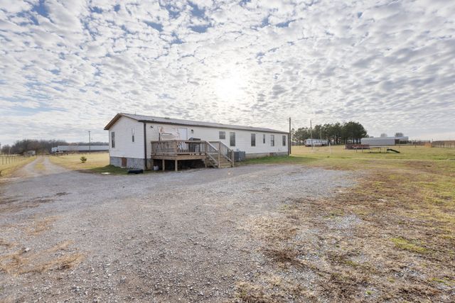 353 Helton Rd, Lewisburg, TN 37091