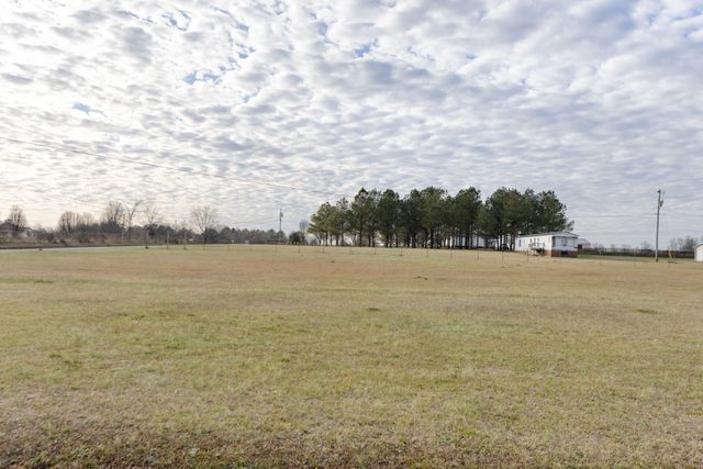 353 Helton Rd, Lewisburg, TN 37091