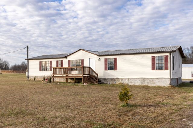 353 Helton Rd, Lewisburg, TN 37091