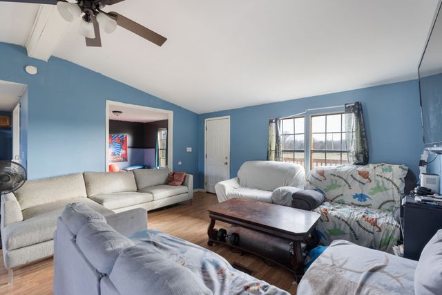 353 Helton Rd, Lewisburg, TN 37091