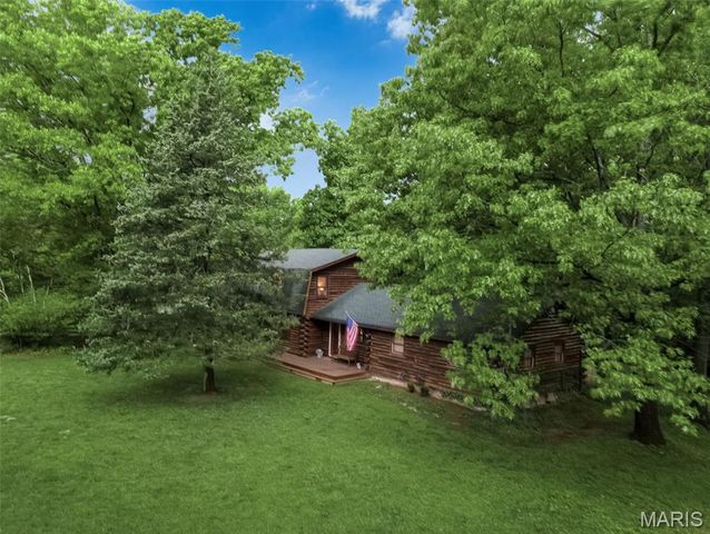 7 Wilderness Lane, Defiance, MO 63341