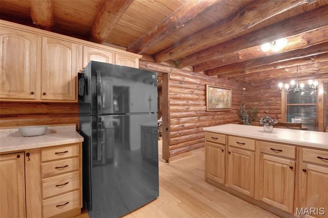 7 Wilderness Lane, Defiance, MO 63341