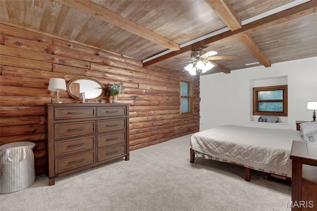 7 Wilderness Lane, Defiance, MO 63341