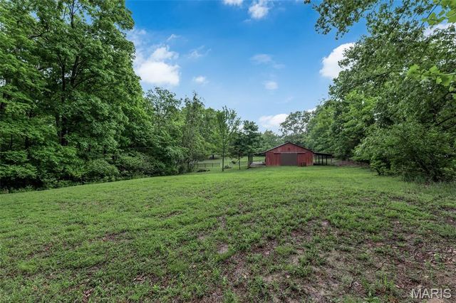 7 Wilderness Lane, Defiance, MO 63341
