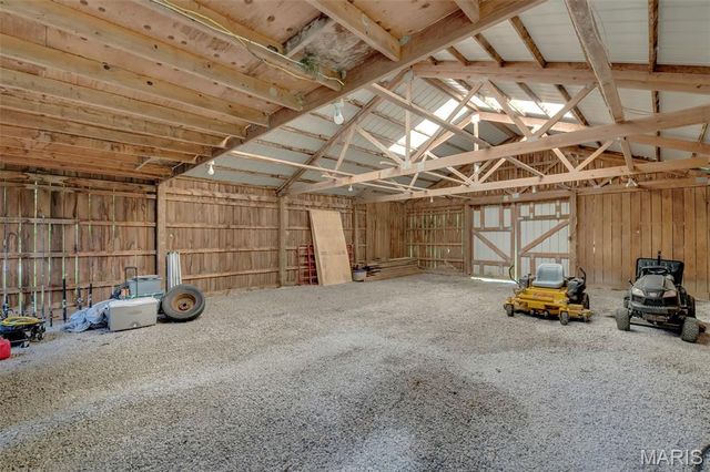 7 Wilderness Lane, Defiance, MO 63341