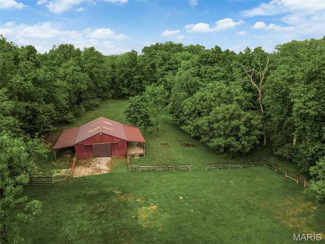 7 Wilderness Lane, Defiance, MO 63341