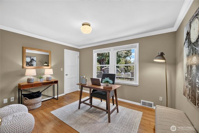 6046 50th Avenue SW, Seattle, WA 98136