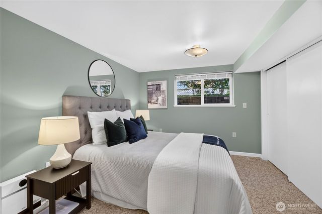 6046 50th Avenue SW, Seattle, WA 98136