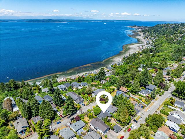 6046 50th Avenue SW, Seattle, WA 98136