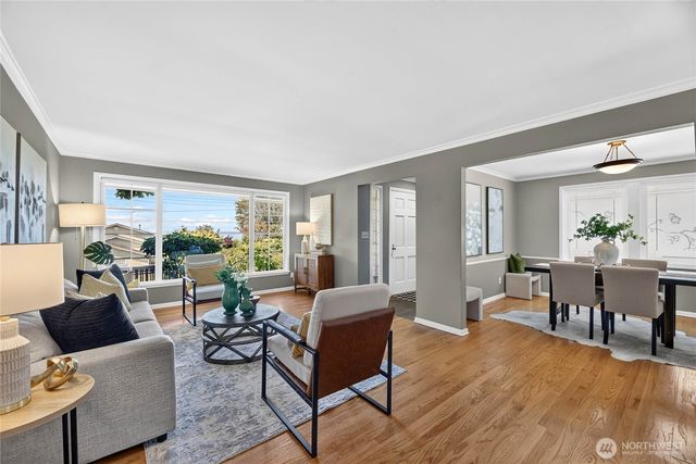 6046 50th Avenue SW, Seattle, WA 98136