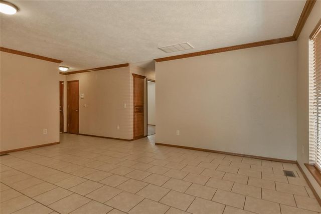 8125 SW 36th Street, Oklahoma City, OK 73179