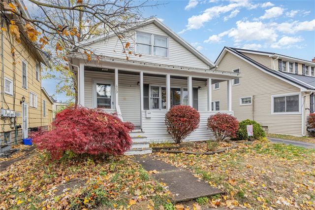 409 West Elm Street, East Rochester, NY 14445