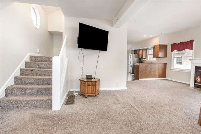 409 West Elm Street, East Rochester, NY 14445