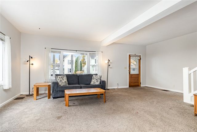 409 West Elm Street, East Rochester, NY 14445