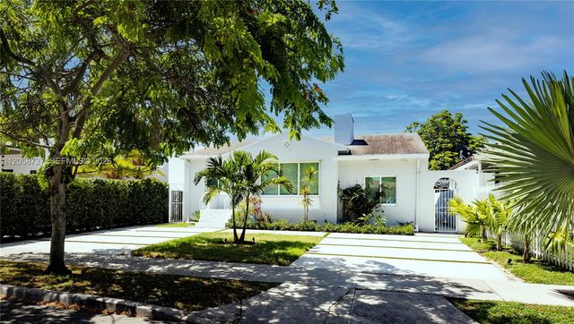 1950 SW 13th St, Miami, FL 33145