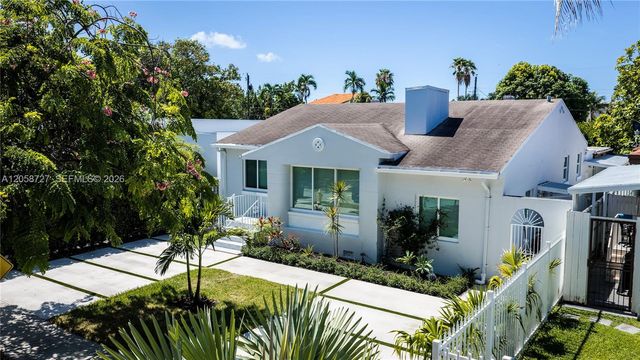 1950 SW 13th St, Miami, FL 33145