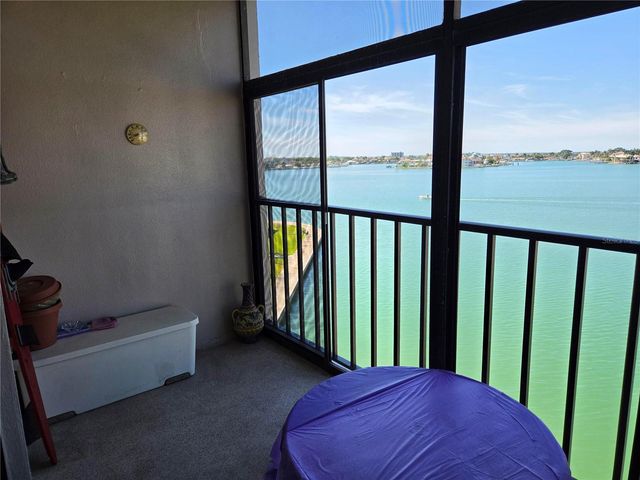 7700 SUN ISLAND DRIVE S 503, South Pasadena, FL 33707