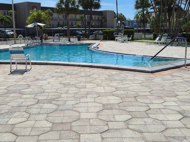 7700 SUN ISLAND DRIVE S 503, South Pasadena, FL 33707