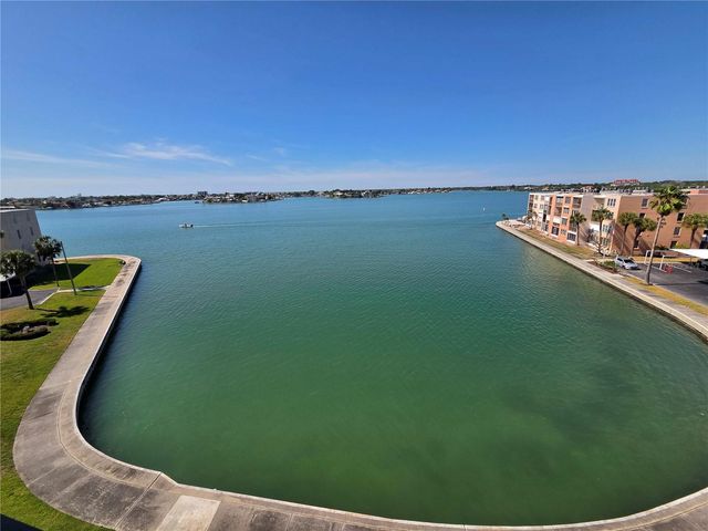 7700 SUN ISLAND DRIVE S 503, South Pasadena, FL 33707