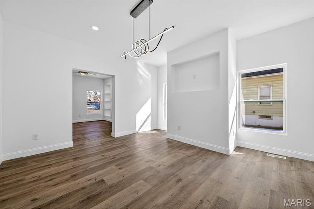 3906 Bates Street, St Louis, MO 63116