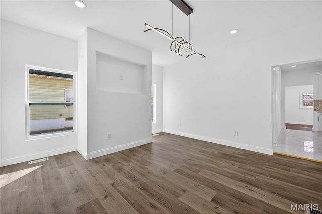 3906 Bates Street, St Louis, MO 63116