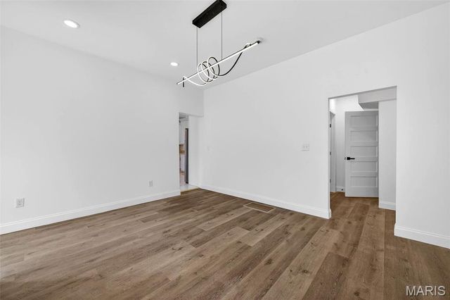 3906 Bates Street, St Louis, MO 63116