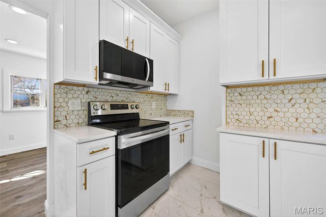 3906 Bates Street, St Louis, MO 63116