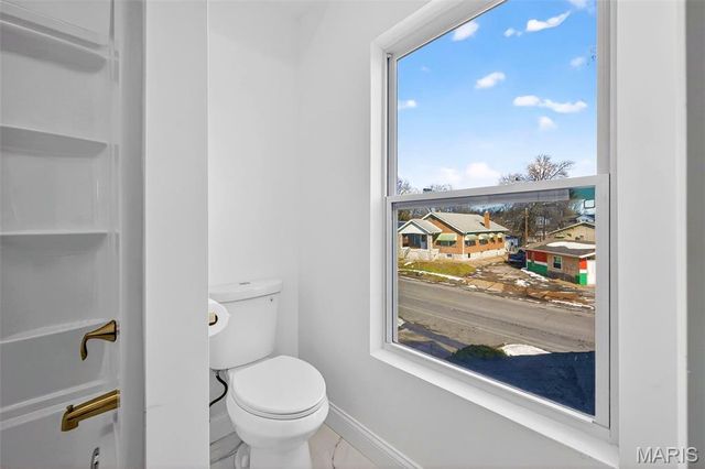 3906 Bates Street, St Louis, MO 63116