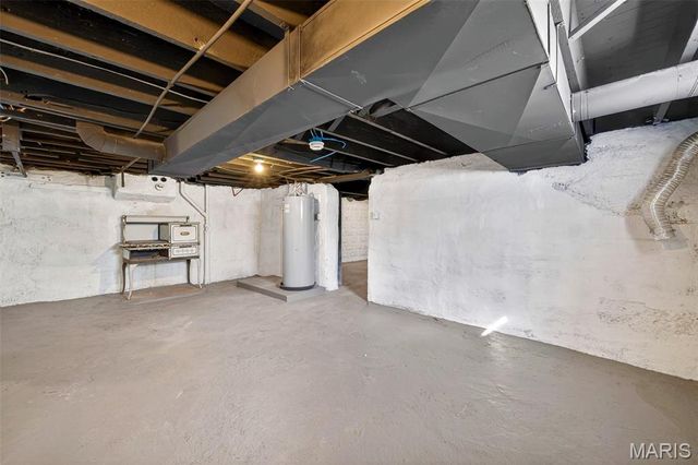 3906 Bates Street, St Louis, MO 63116