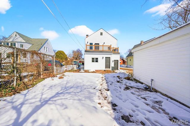 3906 Bates Street, St Louis, MO 63116