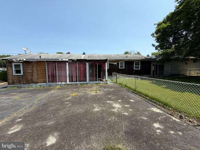 574 JULIANA DR, Vineland, NJ 08360
