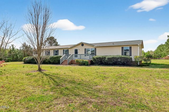 111 Old Williams Road, Four Oaks, NC 27524