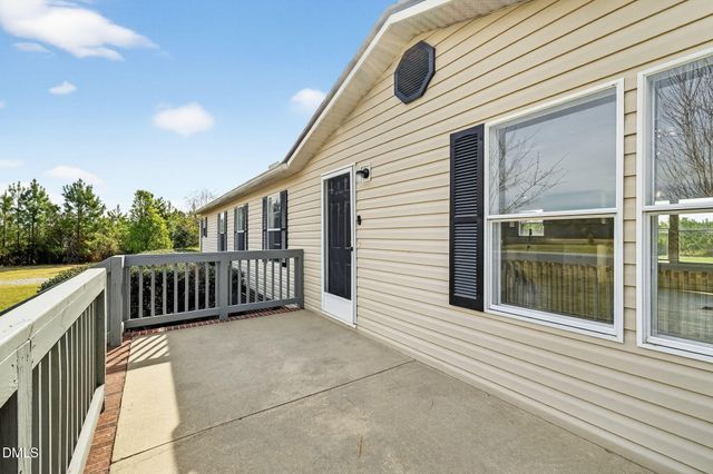 111 Old Williams Road, Four Oaks, NC 27524